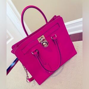 Michael Kors Large Hamilton Tote - Fushia